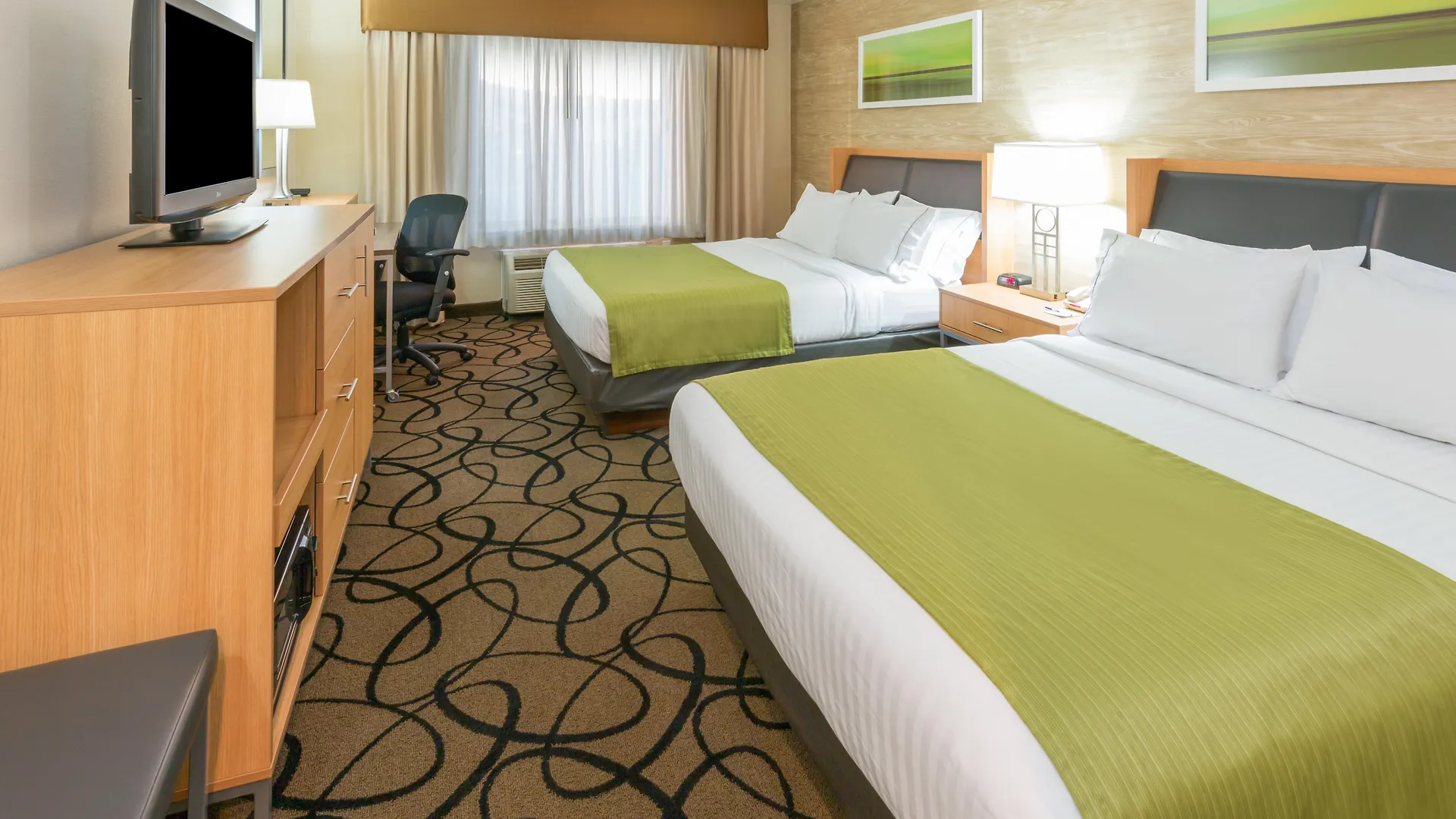Holiday Inn Express Hotel And Suites - Henderson By Ihg Las Vegas 3*,
