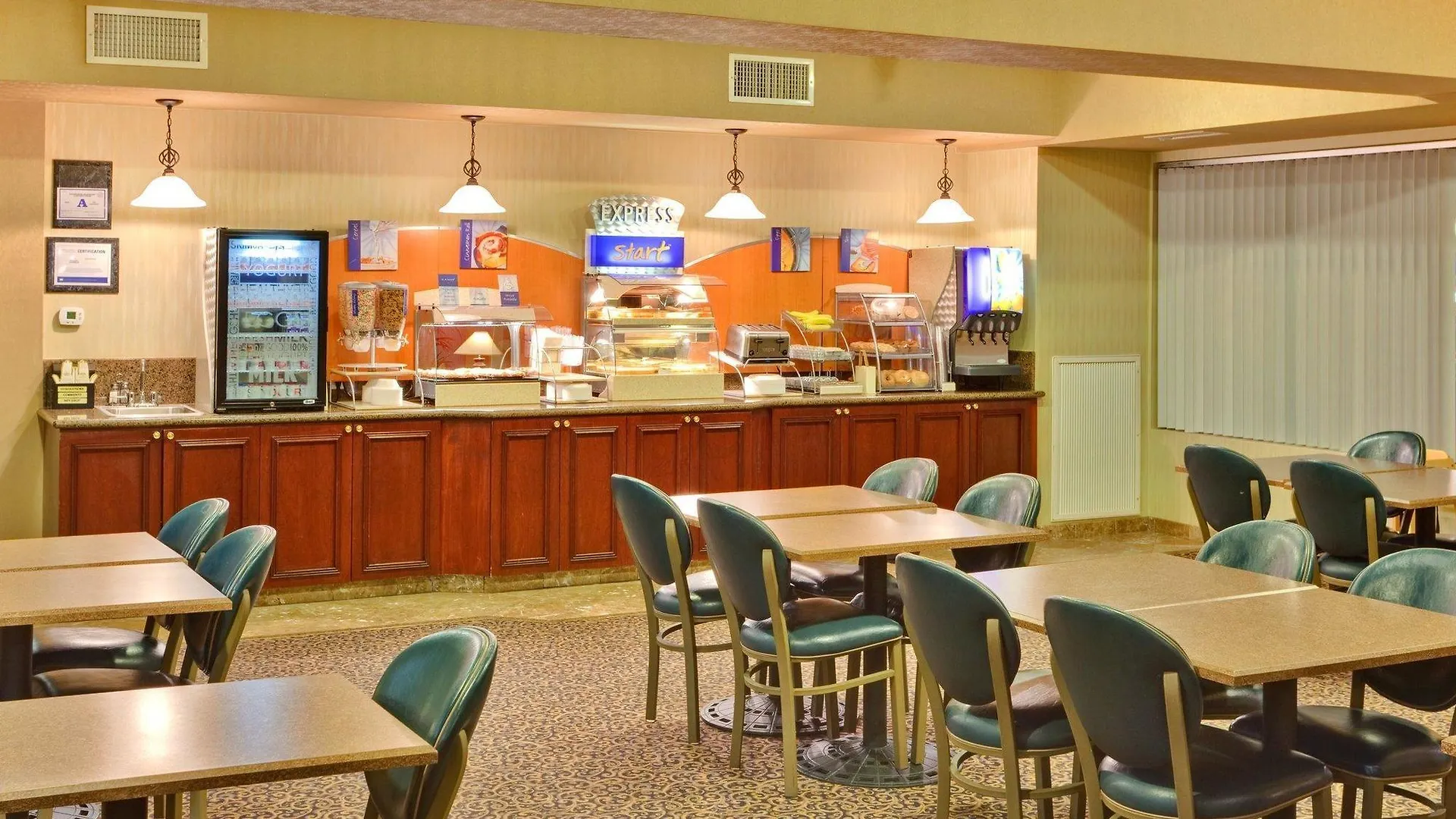 Holiday Inn Express Hotel And Suites - Henderson By Ihg Las Vegas