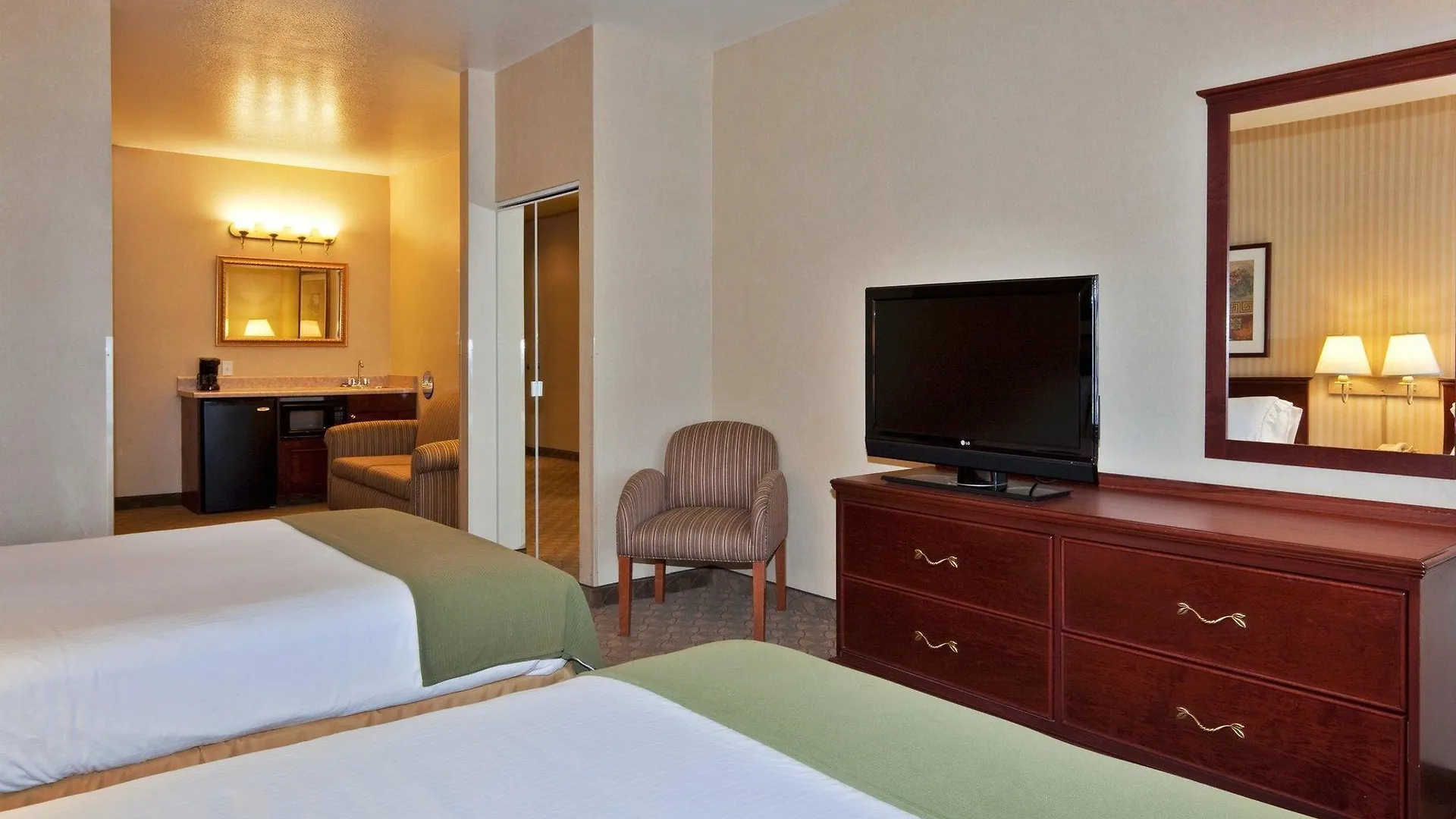 Holiday Inn Express Hotel And Suites - Henderson By Ihg Las Vegas 3*,  United States