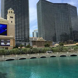 Jockey Center Strip Apartahotel